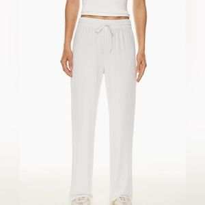 BNWT Aritzia Wilfred Free Lounge Sweat Pant White